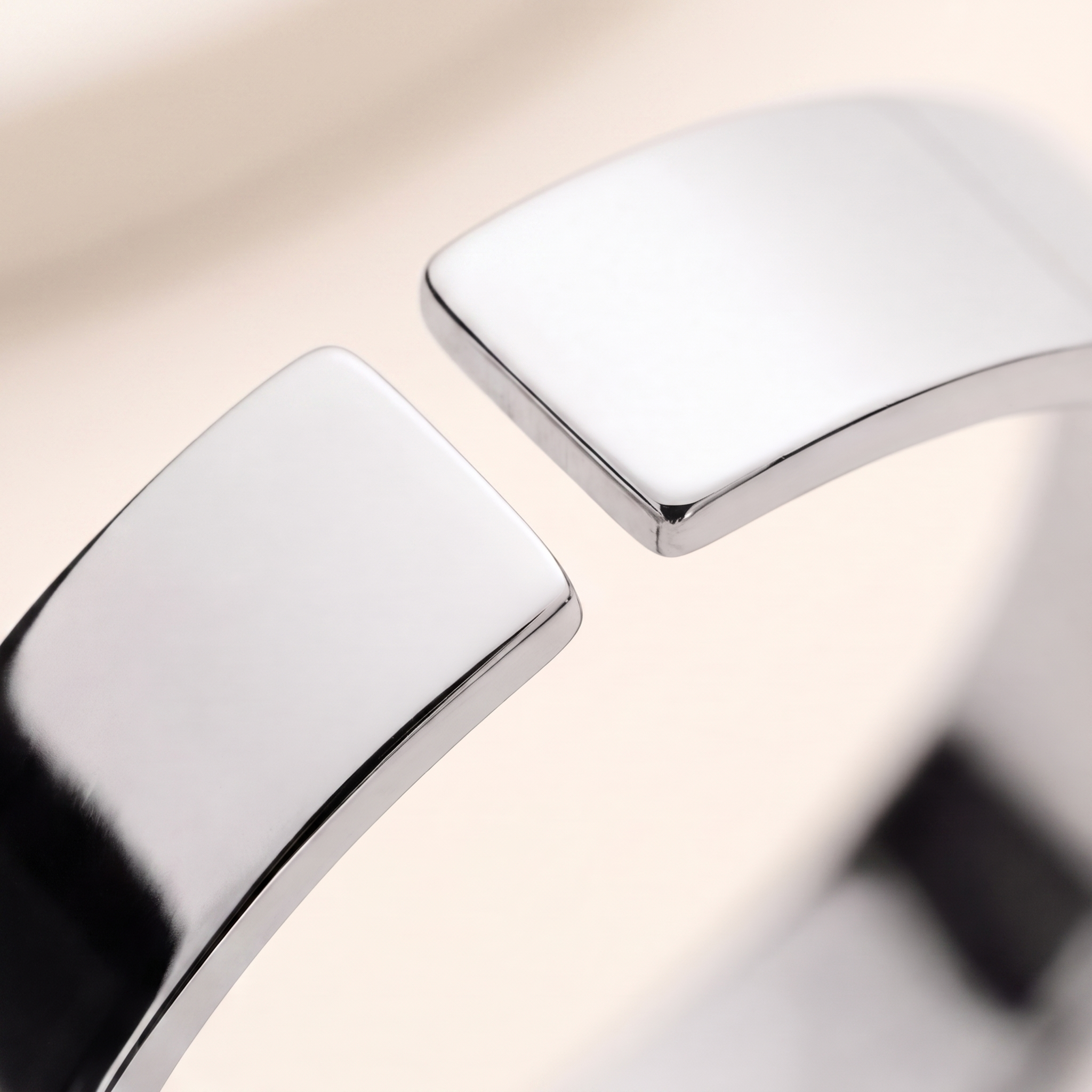 Rounded Ring